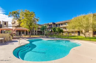 Photo #3: 6178640 Listing 