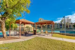 Photo #4: 6178640 Listing 