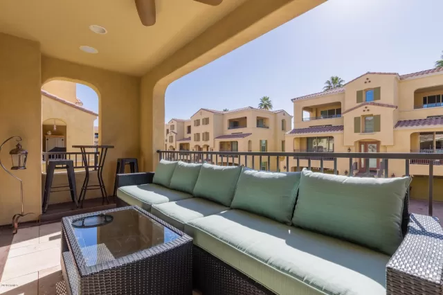 MLS: 6178768 Condo For Sale