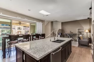 Photo #5: 6178768 Listing 