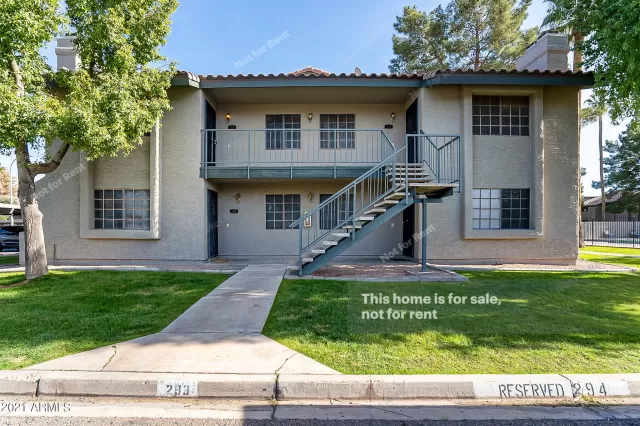 MLS: 6178866 Condo For Sale