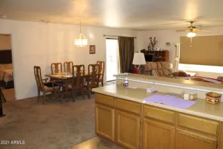 Photo #2: 6179000 Listing 