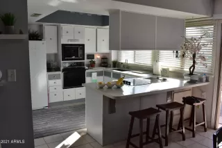 Photo #3: 6179014 Listing 