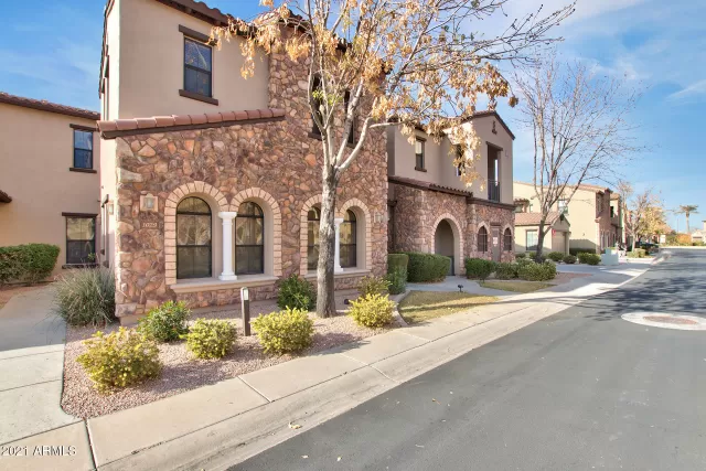 MLS: 6179028 Condo For Sale