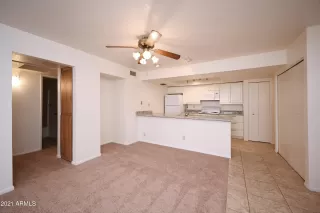 Photo #4: 6179076 Listing 