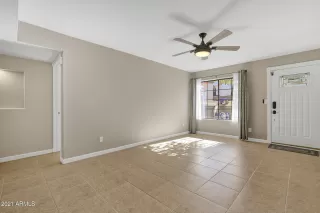 Photo #3: 6179116 Listing 