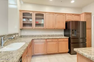 Photo #6: 6179296 Listing