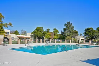 Photo #4: 6179306 Listing