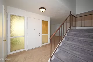 Photo #6: 6179306 Listing