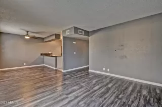 Photo #2: 6179352 Listing 