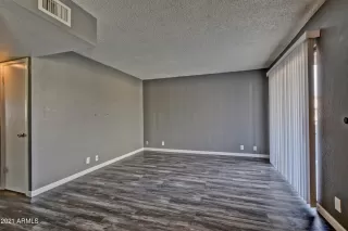 Photo #4: 6179352 Listing 