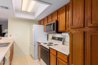 Photo #4: 6179402 Listing