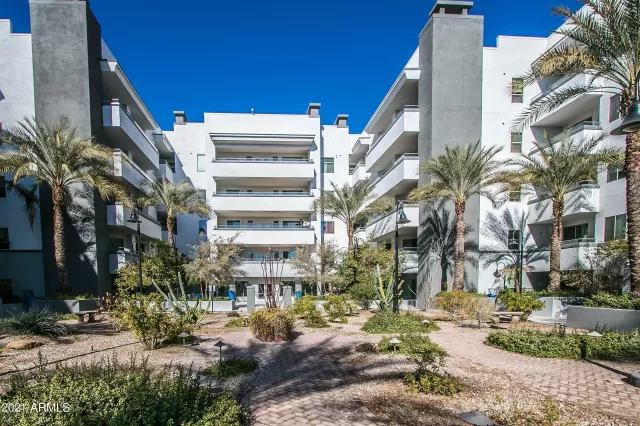 MLS: 6179465 Condo For Sale