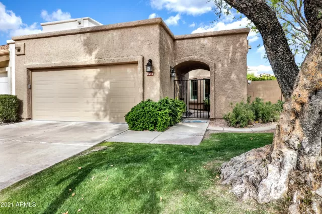 MLS: 6179629 Condo For Sale