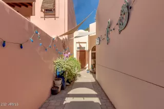 Photo #4: 6179686 Listing