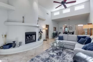 Photo #6: 6179686 Listing