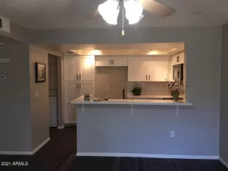 Photo #4: 6179749 Listing