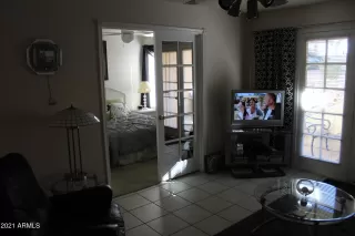 Photo #4: 6179797 Listing