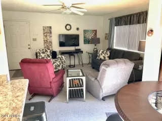 Photo #3: 6179799 Listing