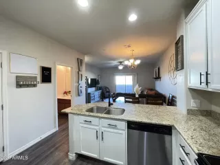 Photo #4: 6179833 Listing 