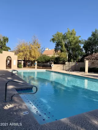 Photo #2: 6179856 Listing