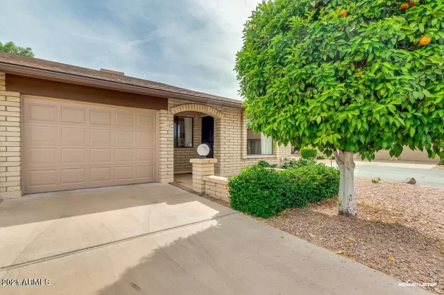 MLS: 6179908 Condo For Sale