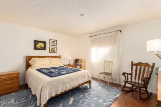 Photo #3: 6179908 Listing 