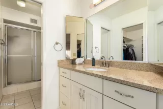 Photo #4: 6179908 Listing 