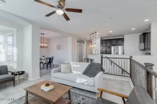 Photo #2: 6179947 Listing 