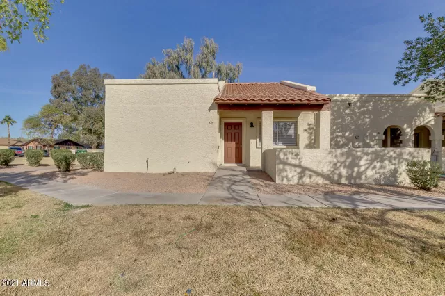 MLS: 6180057 Condo For Sale