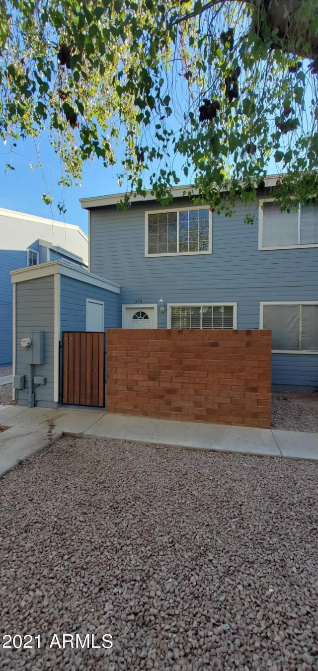 MLS: 6180080 Condo For Sale