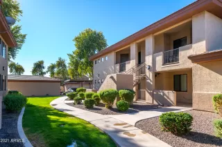 Photo #2: 6180377 Listing