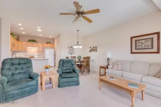 Photo #6: 6180379 Listing 