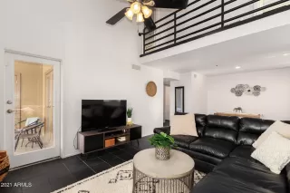 Photo #2: 6180472 Listing