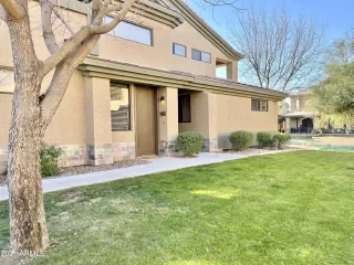 Photo #3: 6180976 Listing