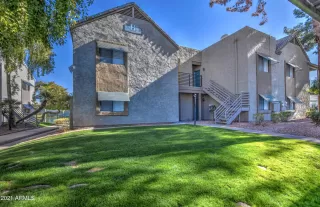 Photo #2: 6181101 Listing