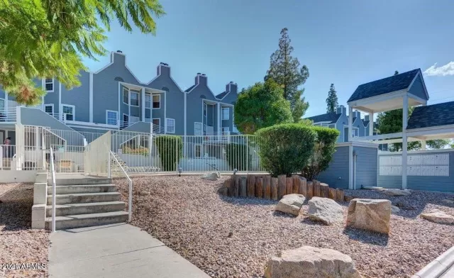 MLS: 6181243 Condo For Sale