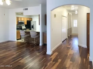 Photo #3: 6181262 Listing