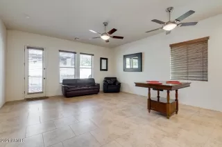 Photo #5: 6181274 Listing