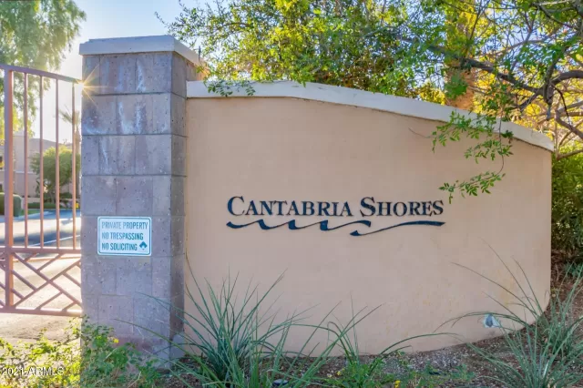 MLS: 6181325 Condo For Sale