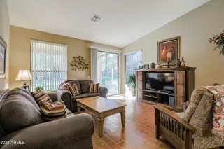 Photo #6: 6181368 Listing 