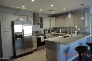 Photo #2: 6181499 Listing 