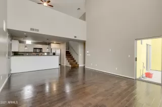 Photo #3: 6181709 Listing 