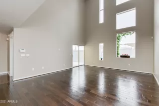 Photo #4: 6181709 Listing 