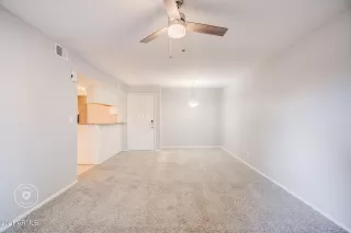 Photo #4: 6181726 Listing