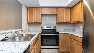 Photo #6: 6181727 Listing