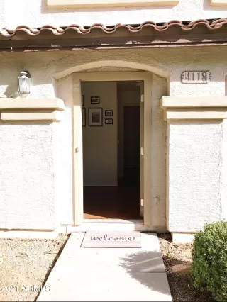 Photo #2: 6181781 Listing