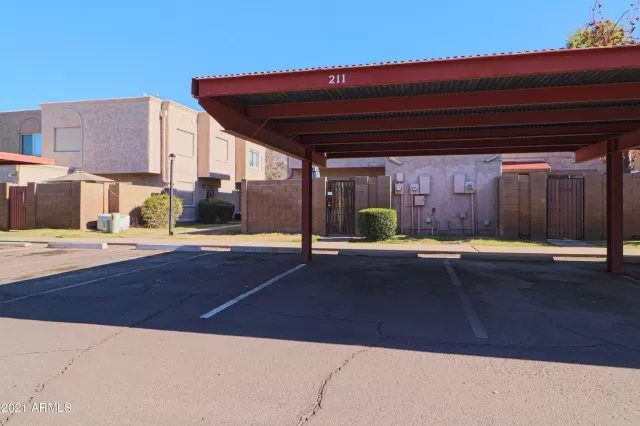 MLS: 6181814 Condo For Sale