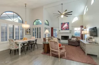 Photo #2: 6181860 Listing