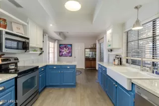 Photo #3: 6181860 Listing